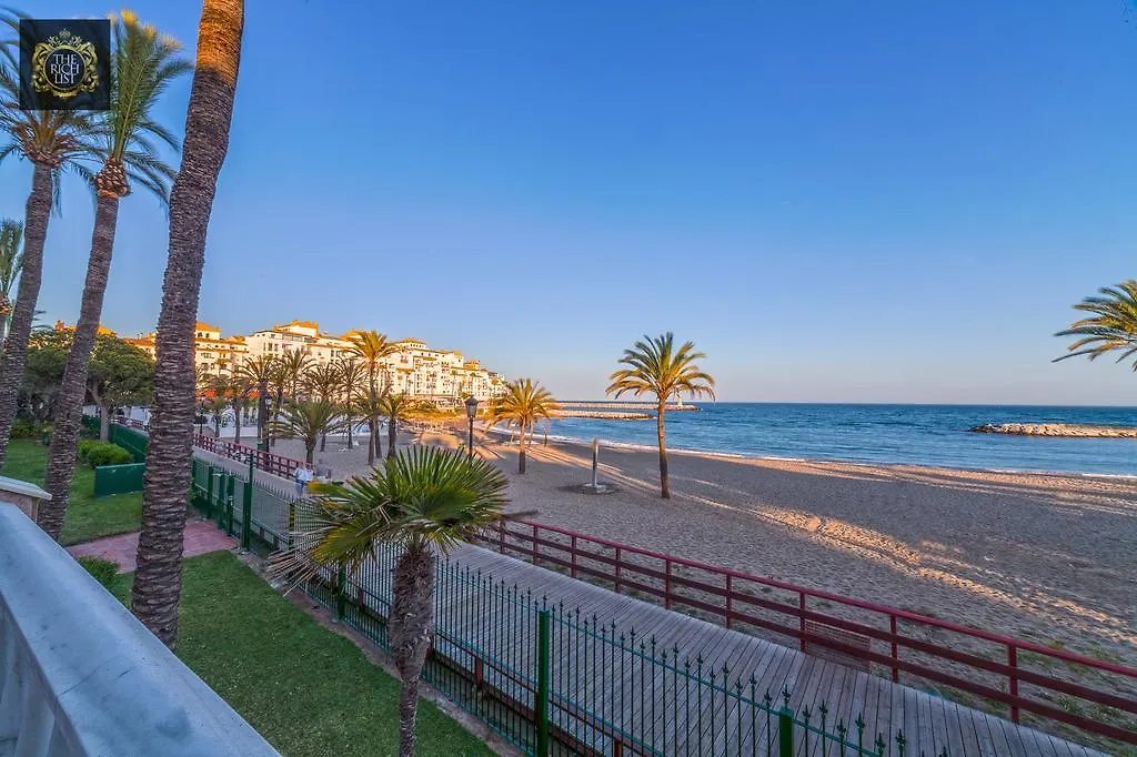 Aparthotel Banus Beach Apartments Marbella