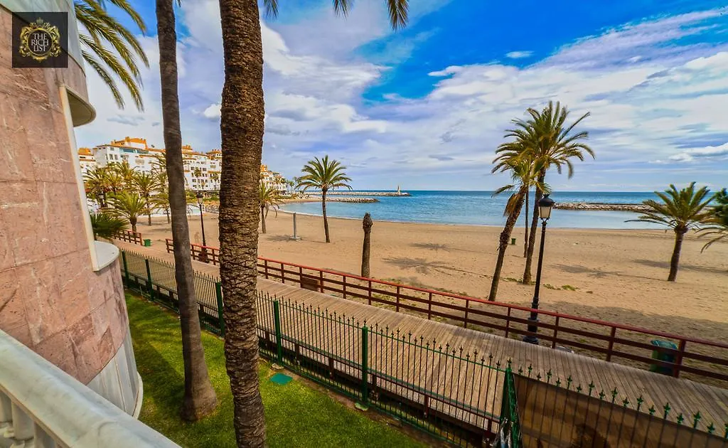 Banus Beach Apartments Marbella Apartahotel