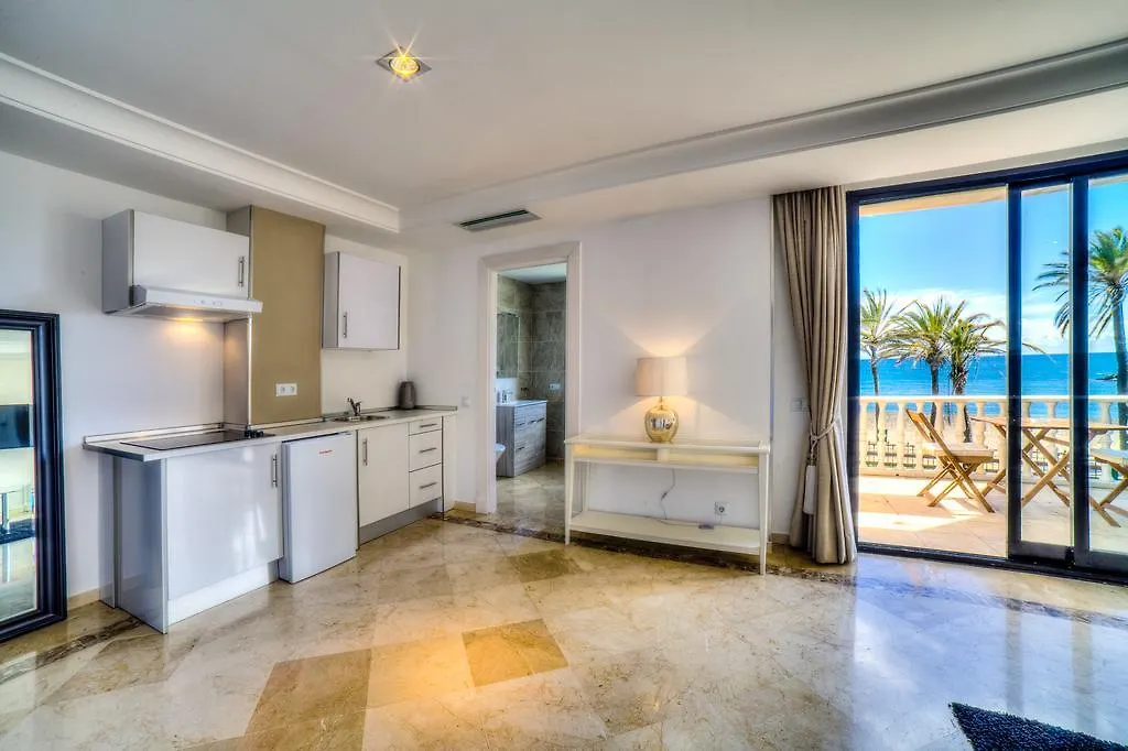 Banus Beach Apartments Marbella