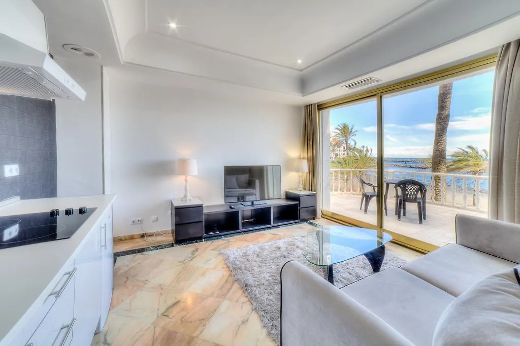 Banus Beach Apartments Marbella 4*,