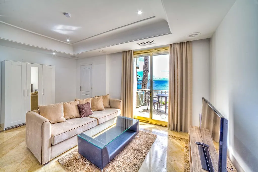Banus Beach Apartments Marbella