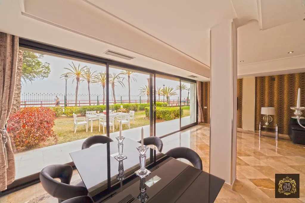 Banus Beach Apartments Marbella Apartahotel