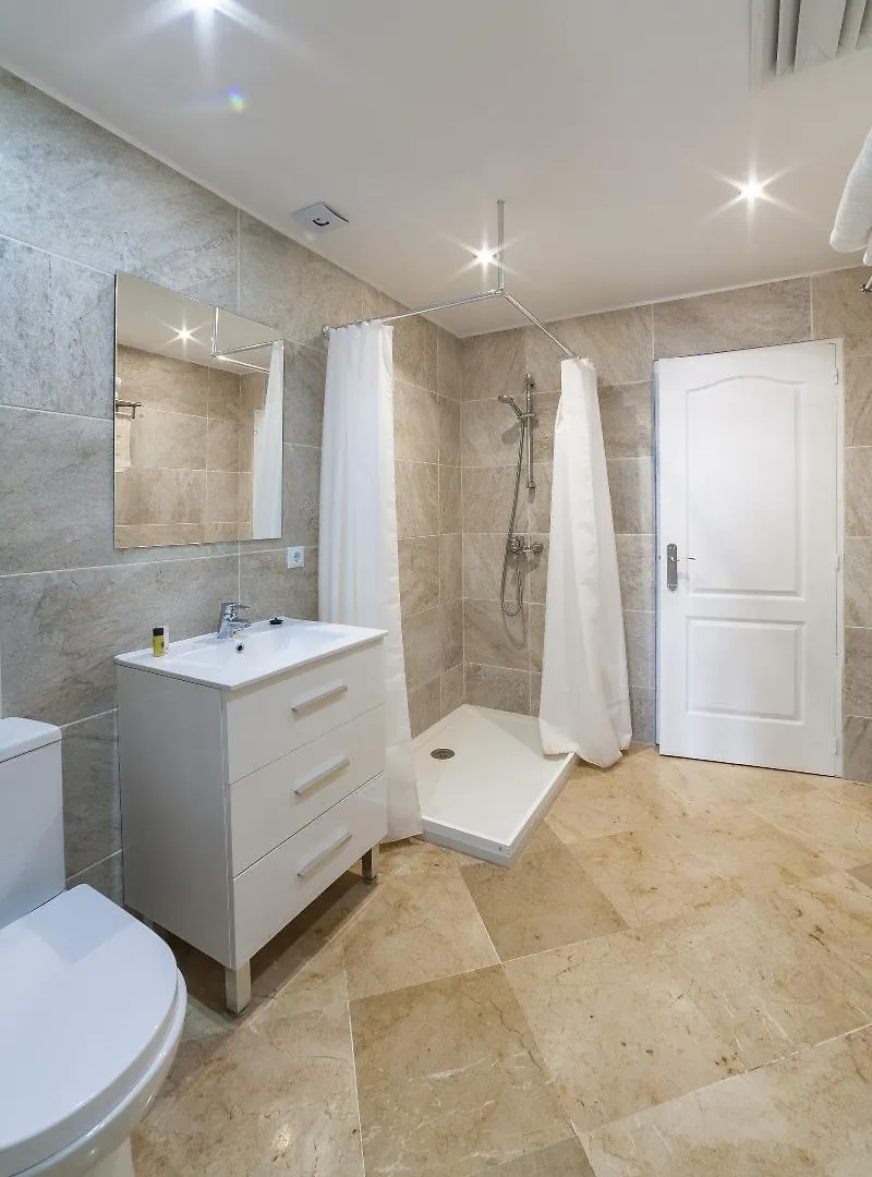 Aparthotel Banus Beach Apartments Marbella