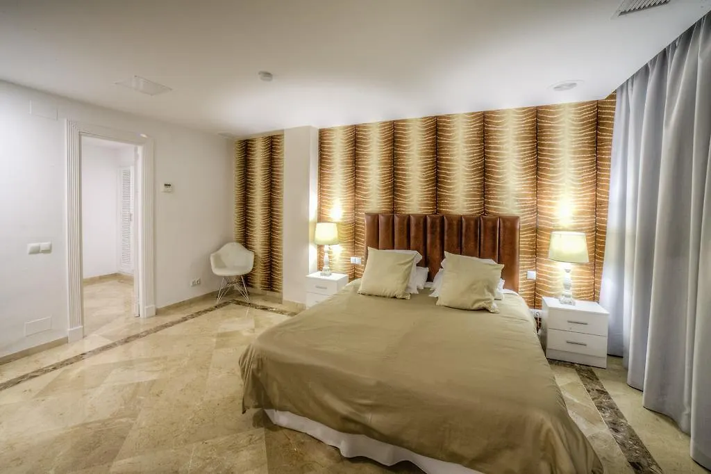 Banus Beach Apartments Marbella